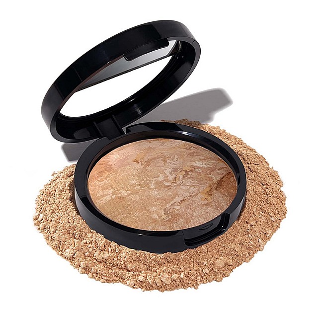 Best Seller: LAURA GELLER NEW YORK Award-Winning Baked Balance-n-Brighten Color Correcting Powder Foundation